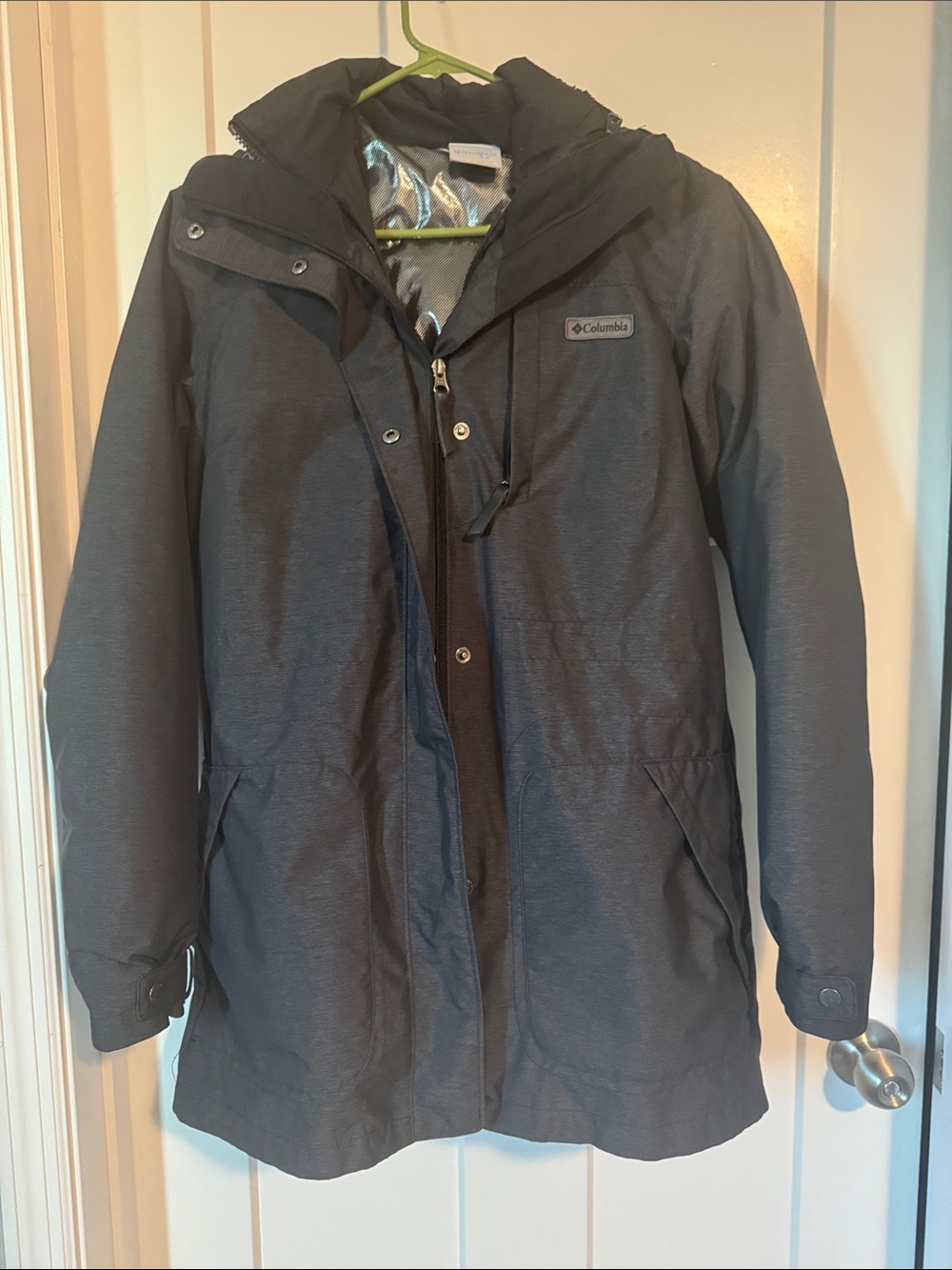 Columbia Men's Hooded Raincoat in Charcoal Gray